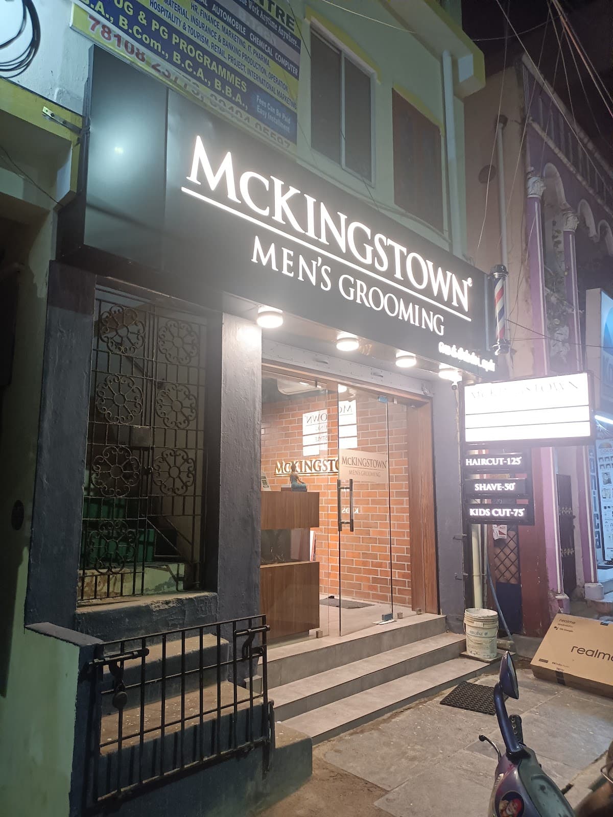 McKingstown at Tiruvottriyur